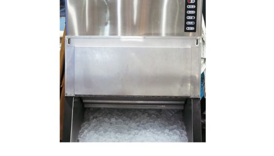 Eiswürfelmaschine