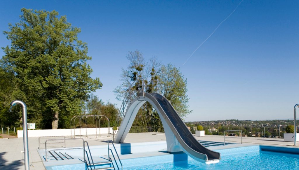 Festmontierte Wasserrutschen