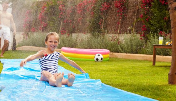 Rasen Wasserrutschen